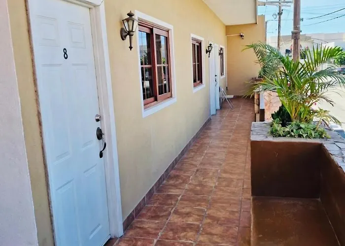 Hotel Colonos Cabos 3*